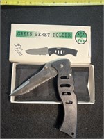 GREEN BERET FOLDING TACTICAL KNIFE