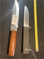 2 - FIXED BLADE KNIVES