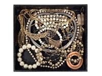 12 Faux Pearl & Other Necklaces / Bracelets