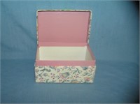 floral material decorated jewelry box
