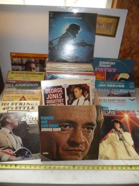 Vintage Vinyl 33 RPM Record Albums - Vintage C&W