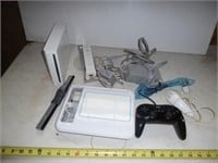 Nintendo Wii Video Game System & Accessories