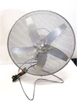 Bionaire 16 Inch Swivel Table Fan