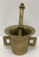 Antique brass pestle and mortar measures 3 1/2