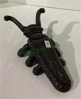 Cast iron beetle boot jack measuring 9 inches