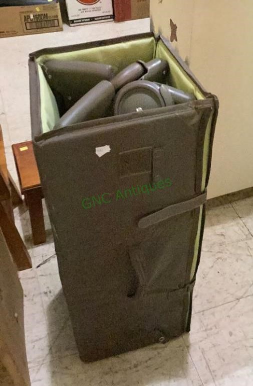 Grace folding stroller with storage case   1442