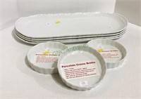 Lot contains 3 new porcelain crème brûlée