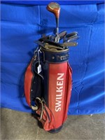 Swilken golf bag with many miscellaneous wedges