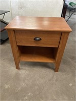 1 drawer end stand