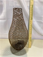 20” Wire Vase