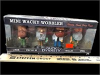 NOS Duck Dynasty Mini Wacky Wobblers