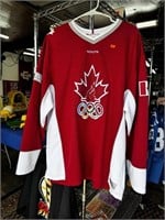 Roots Canadian Hockey Jersey / Size XL