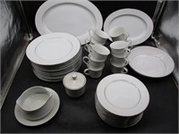 Large Dish Set