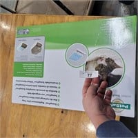 cat litter box - new - pet safe