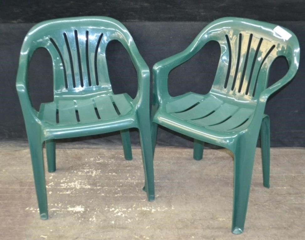 2pcs Stacking Plastic Patio Chairs