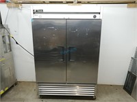 TRUE S/S 2-DR. REACH-IN FREEZER, T-49F