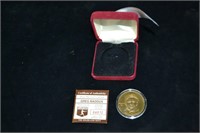 Bronze Mint MLB Greg Maddux Coin In Box