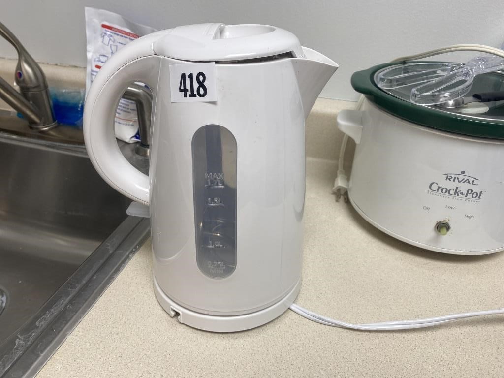 Electric kettle.