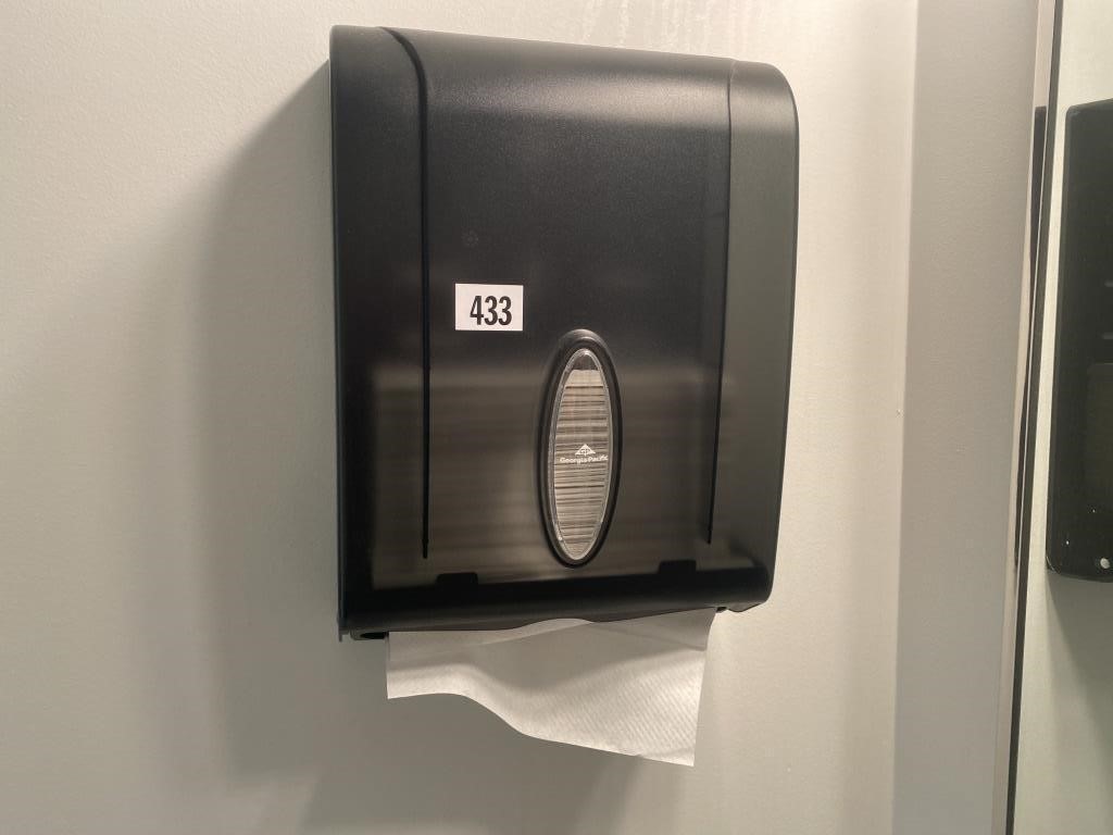 Georgia, Pacific, paper towel, dispense