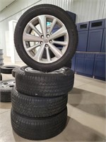 (4) Michelin 245/55R19 Tires & Rims