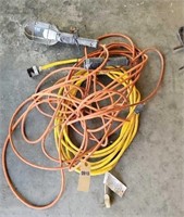 EXTENSION CORD & TROUBLE LIGHT