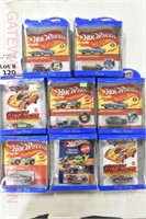 (8) Hot Wheels: