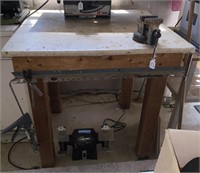 WORK BENCH WITH ATTACHED VISE