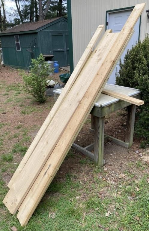 LOT VARIOUS LUMBER AND TABLE