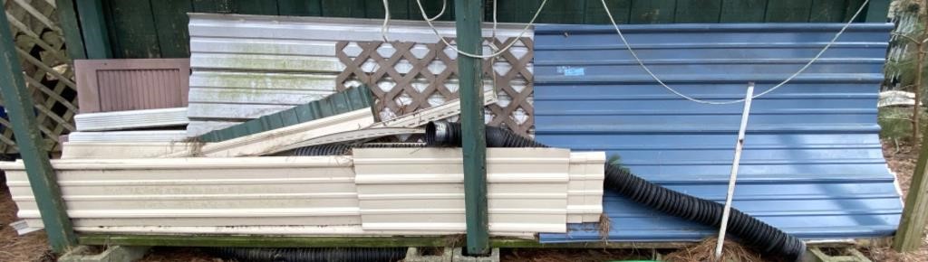 LOT OF METAL SIDING AND SPOUT LOT