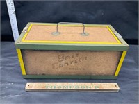 Vintage bait box
