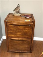 2 DRAWER FILE CABINET, QUAIL MOUNT AND