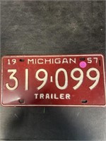 1957 METAL MICHIGAN LICENSE PLATE OLD STOCK/NEW