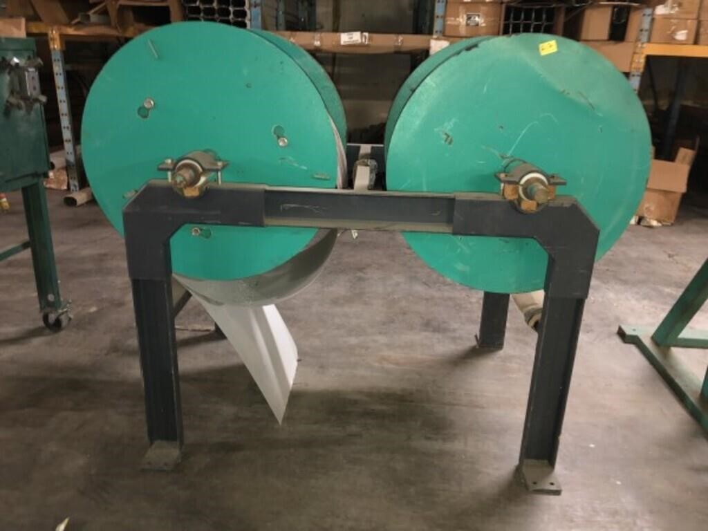 DOUBLE REEL COIL STAND