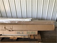 PALLET OF ASSORTED VINYL SIDING PARTS