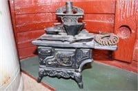 Cast iron miniature