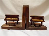Wooden Piano Bookends - The Piano's Open