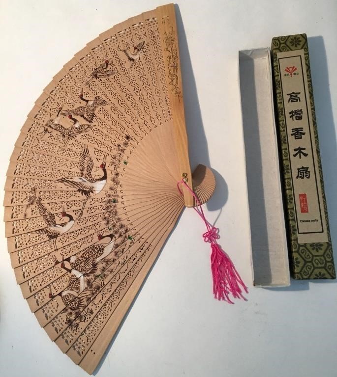 Vintage Chinese Wooden Decorative Birds Fan Hand
