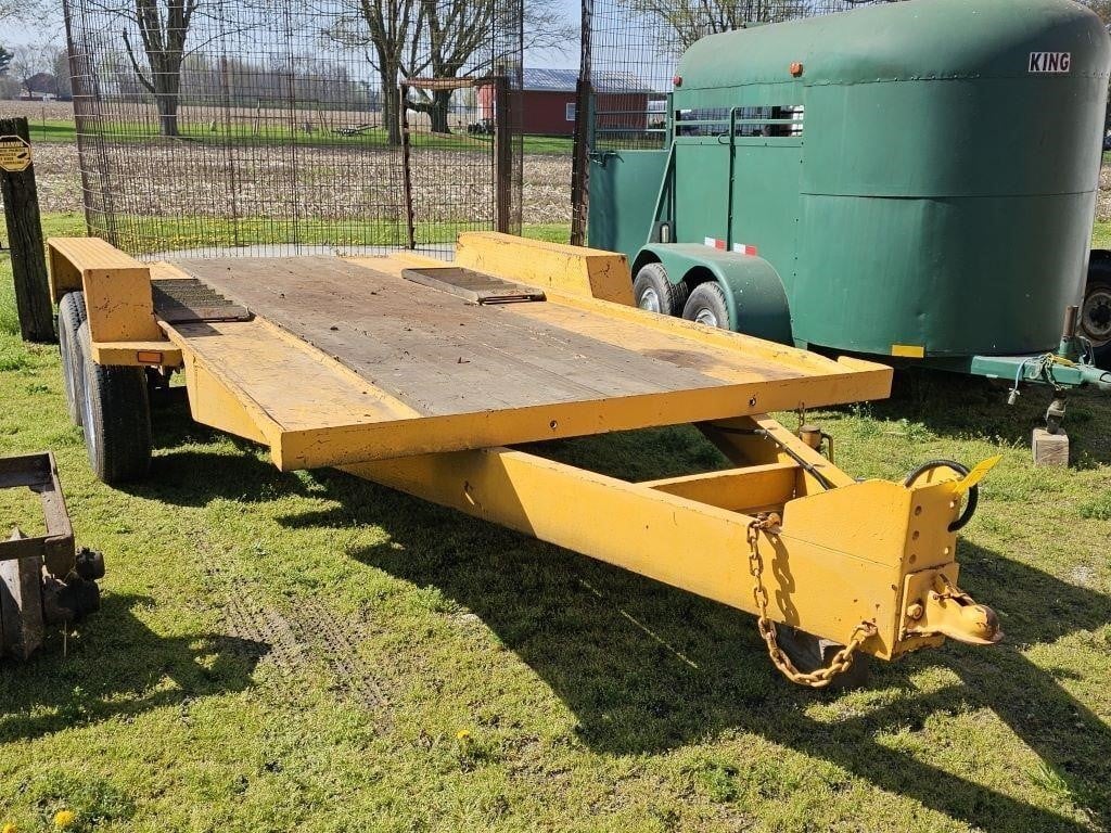 Tandem axle flatbed trailer 15 ft with 1 and 1/2