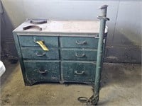 EARLY ANIVAL STAND W/SHOE VISE & DRAWERS