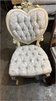 Vintage Sweetheart Accent Chair