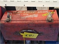 MILWAUKEE RIGHT ANGLE CORDED DRILL W/CASE