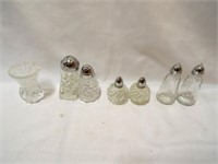 (2) Sets of Salt n' Pepper Shakers (2) Unmatching