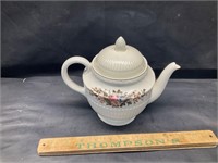 Tea pot Wedgewood Conway