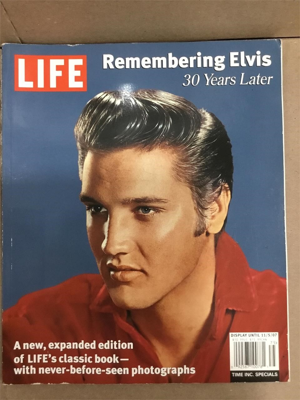 Life Magazine Remembering Elvis 30 years later