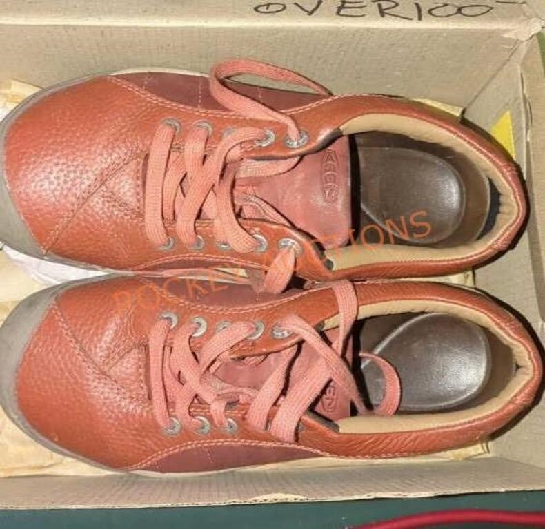 size 6.5 leather ladies keen shoes