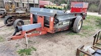 H&S 175 manure spreader