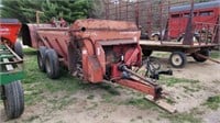 Gehl 315 Scavenger II manure spreader