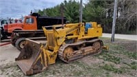 International 500C crawler/loader