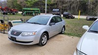 2007 Saturn Ion car