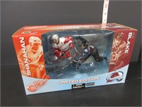 2003 MINT LIMITED EDITION HOCKEY FIGURES IN BOX